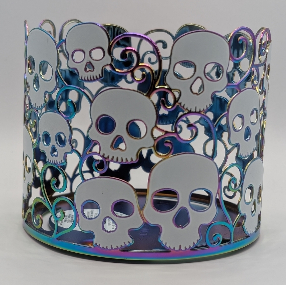 Bath and Body Works Glow in the Dark Skull Candle Holder